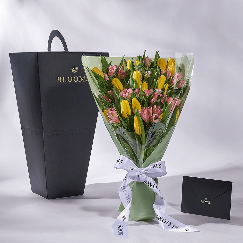 Spring Radiance Mixed Bouquet, tulip gift, tulips, flower gift, flower, seasonal flower gift, seasonal flower, Toronto delivery