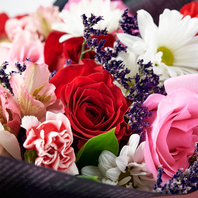 Valentine's Day Seasonal Bouquet & Box, Toronto Same Day Flower Delivery, Valentine's Day gifts