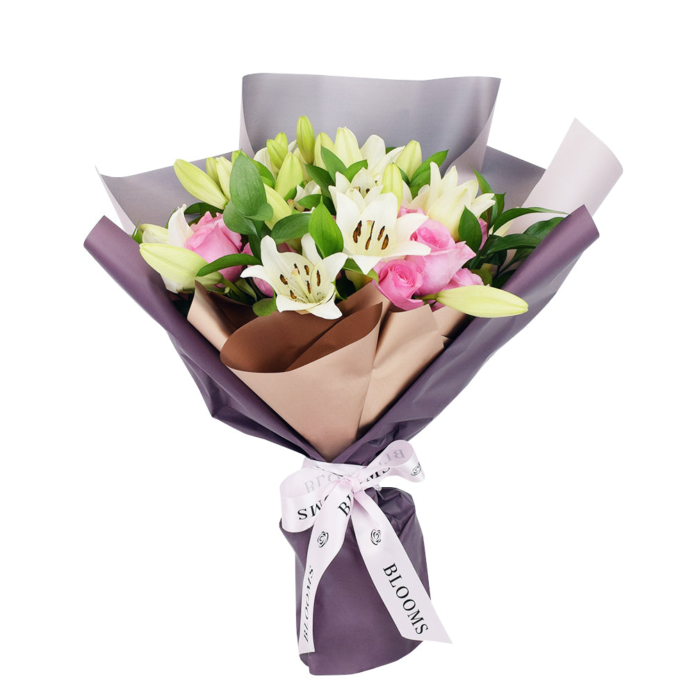 Kiss of Pink Rose & Lilies Bouquet - Flower Bouquet Gift - Same Day Toronto Delivery