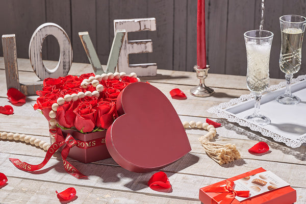 Romantic roses Toronto delivery