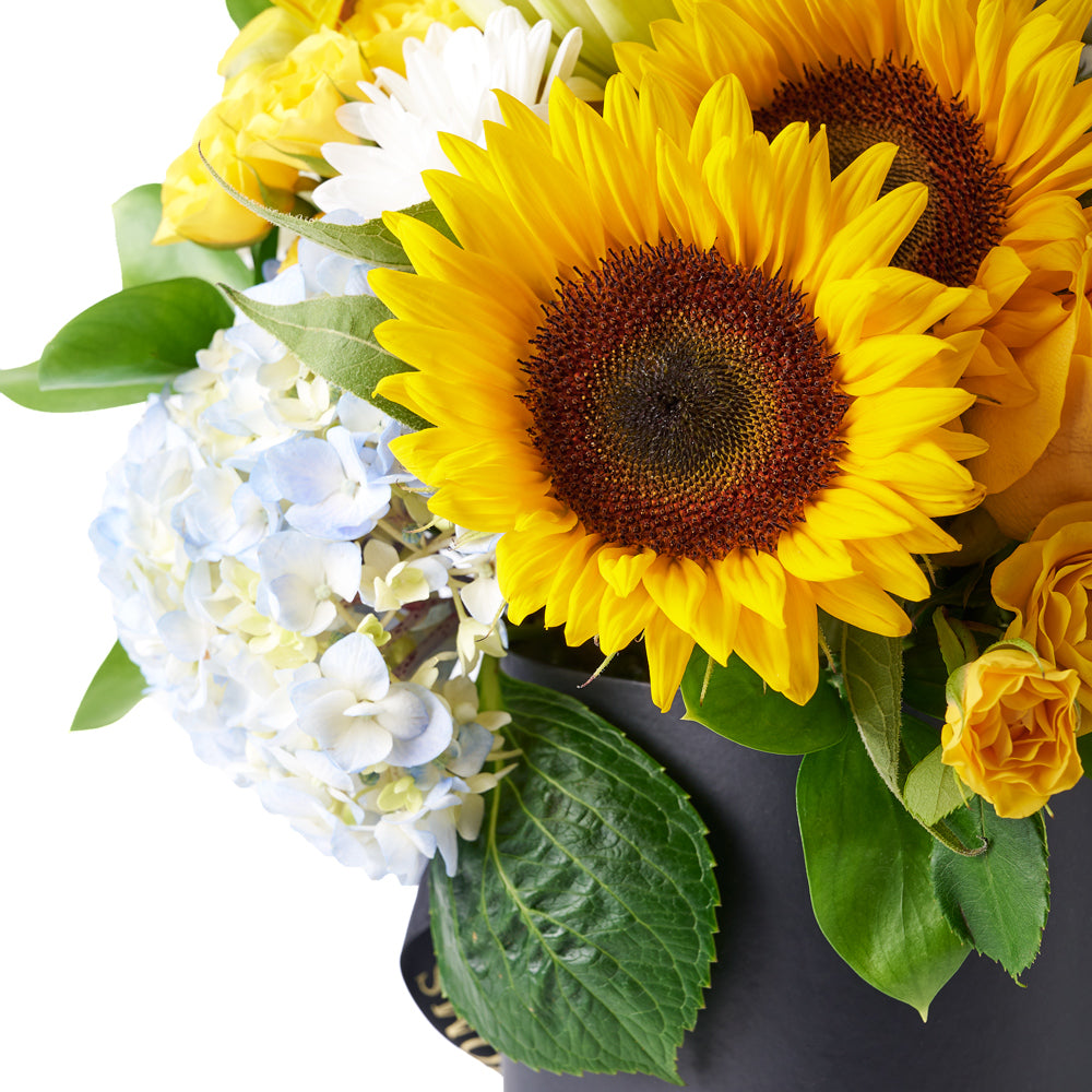 Crowning Glory Sunflower Arrangement, mixed flower assortment, sunflower assortment, sunflower arrangement delivery canada, toronto
