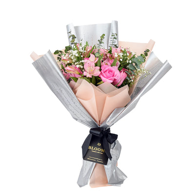 Blushing Notes Mixed Roses - Rose Bouquet Gift - Same Day Toronto Delivery
