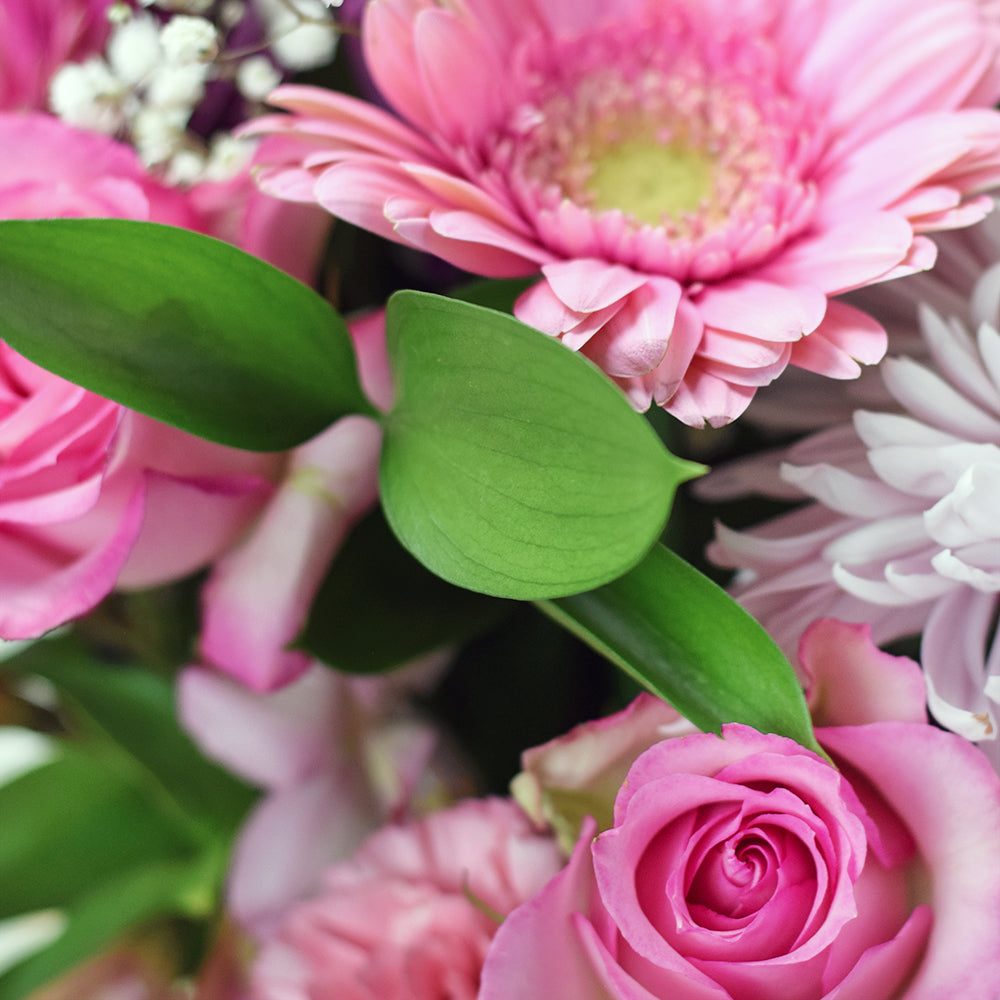 Perfect Pink Mixed Arrangement - Mixed Floral Hat Box Gift - Same Day Toronto Delivery