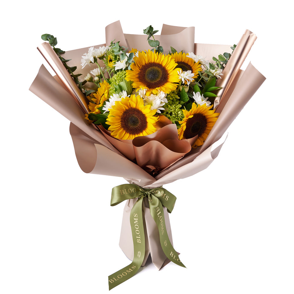 Eternal Sunshine Sunflower Bouquet, assorted flower bouquet, sunflowers bouquet, sunflowers, floral. bouquet delivery canada, toronto